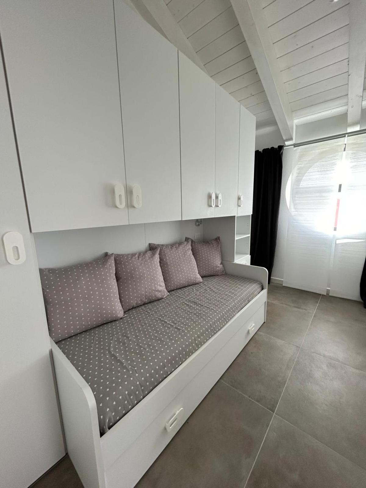 Family House Apartment Porto Torres Exterior photo
